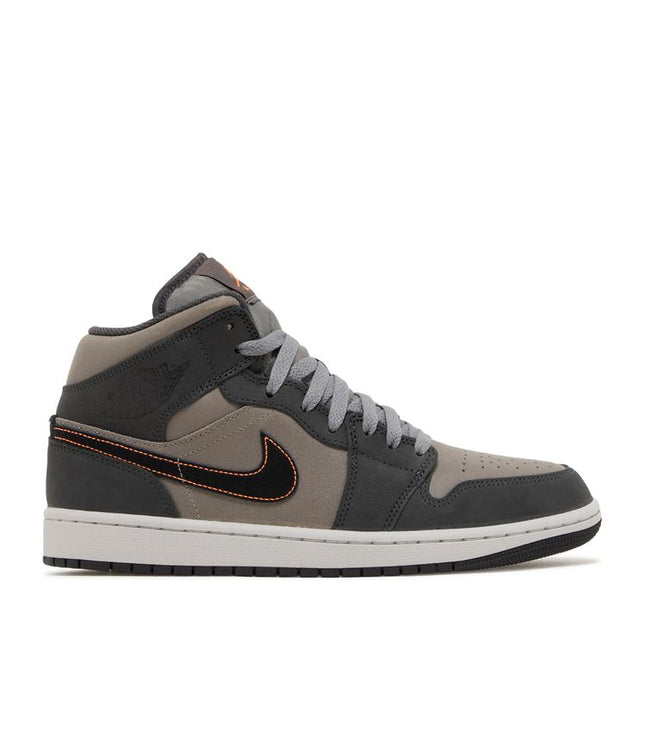 Jordan 1 Mid SE Night Stadium