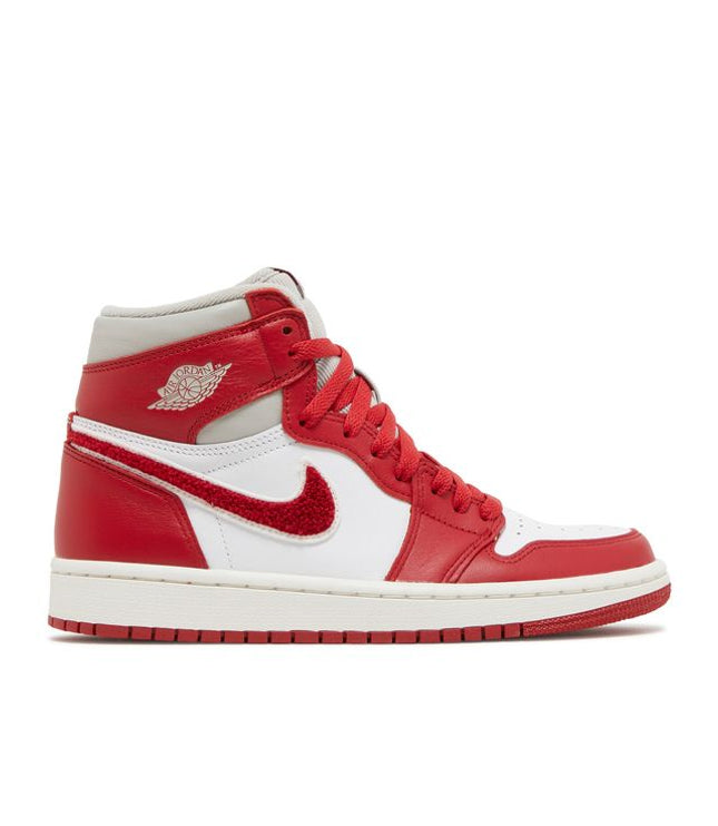 Jordan 1 Retro High OG Varsity Red (W)