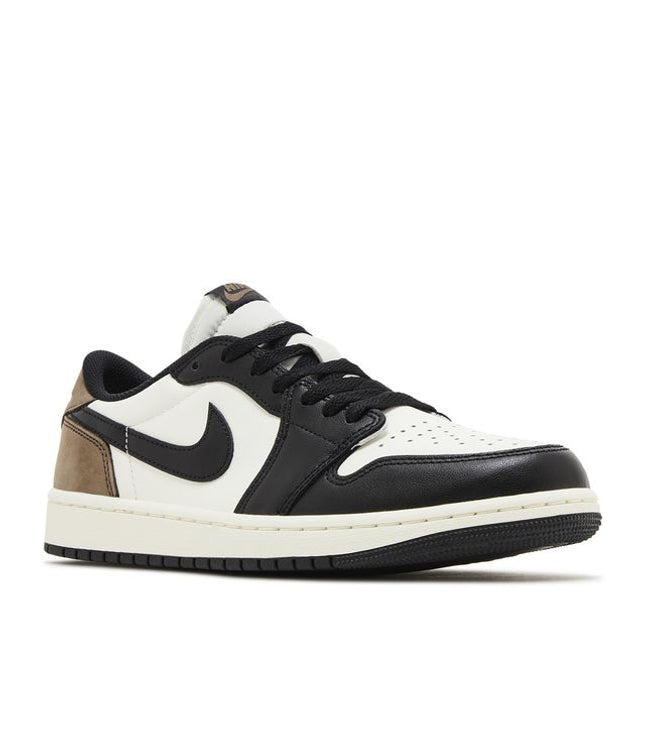 Jordan 1 Retro Low OG Mocha