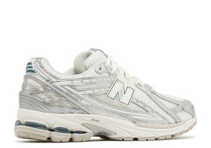 New Balance 1906 Silver Metallic Sea Salt