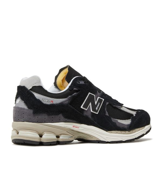 New Balance 2002R Protection Pack Black Grey