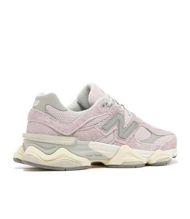 New Balance 9060 December Sky