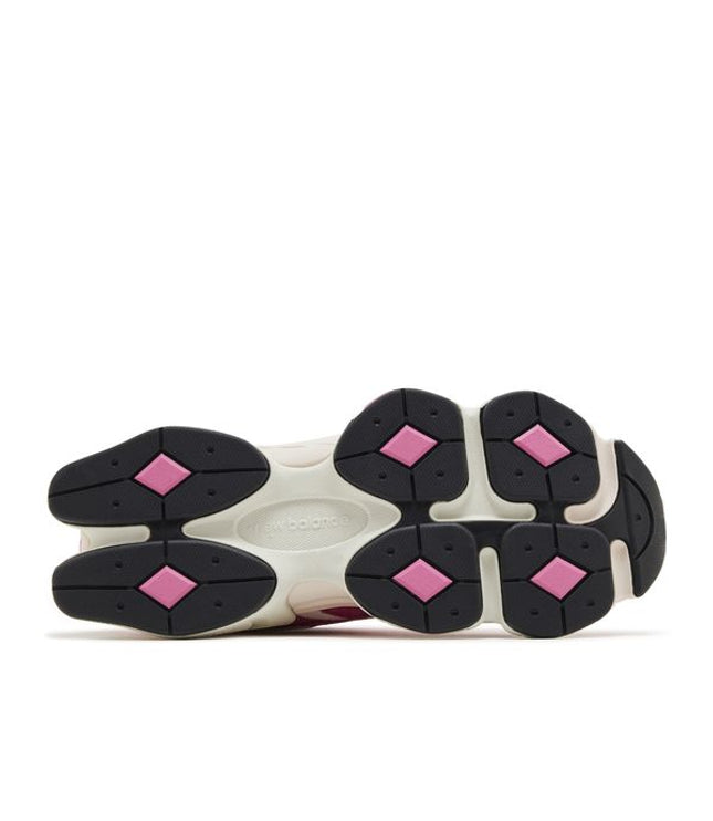 New Balance 9060 Fuchsia Pink