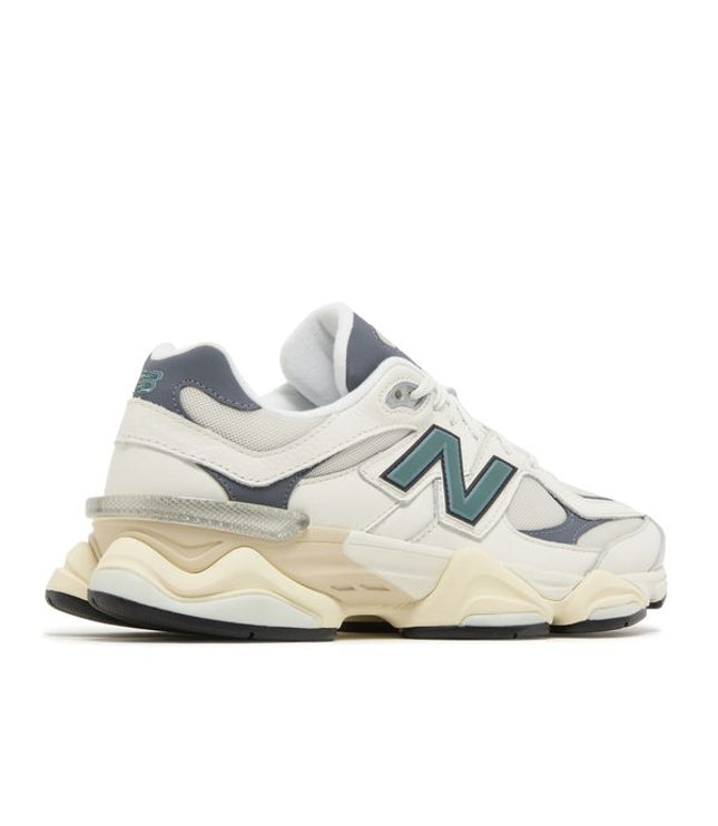 New Balance 9060 New Spruce