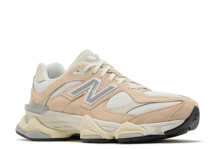 New Balance 9060 Vintage Rose