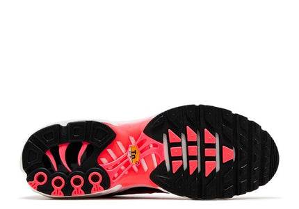 Nike Air Max Plus Black Hot Punch (W)