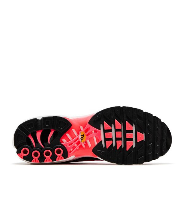 Nike Air Max Plus Black Hot Punch (W)