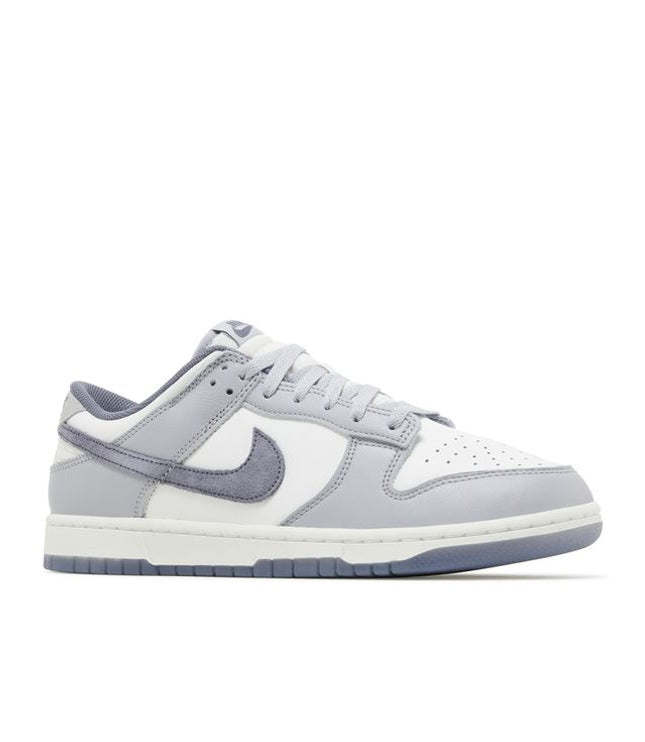 Nike Dunk Low SE Light Carbon