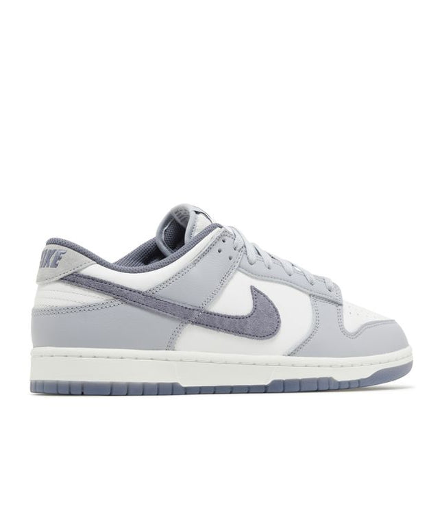 Nike Dunk Low SE Light Carbon