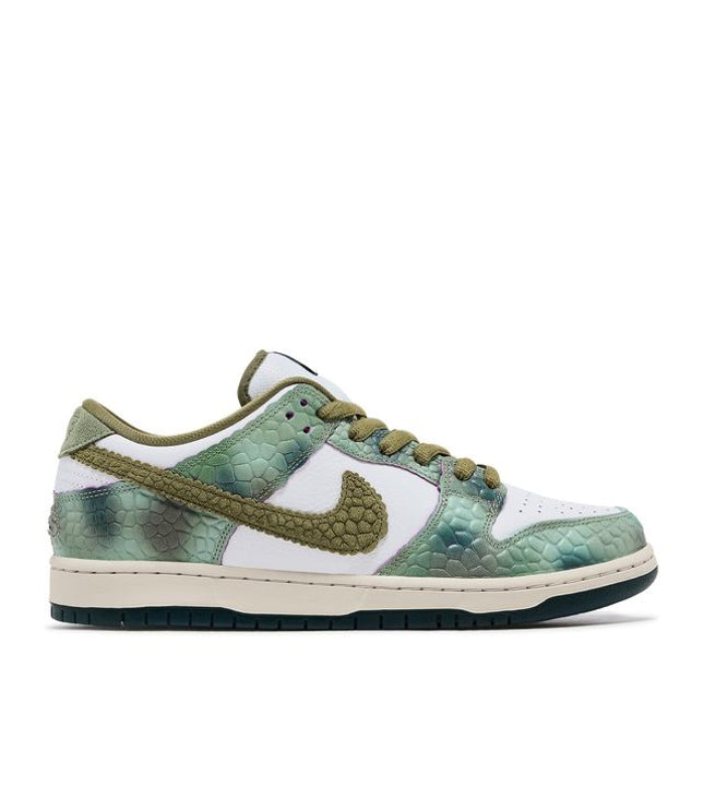 Nike SB Dunk Low Alexis Sablone Chameleon