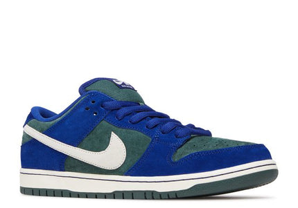 Nike SB Dunk Low Deep Royal Blue