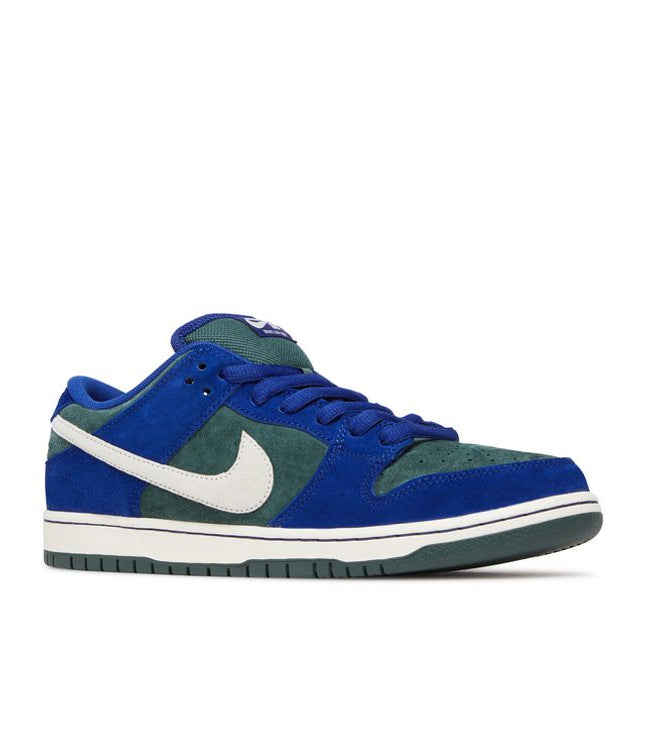 Nike SB Dunk Low Deep Royal Blue