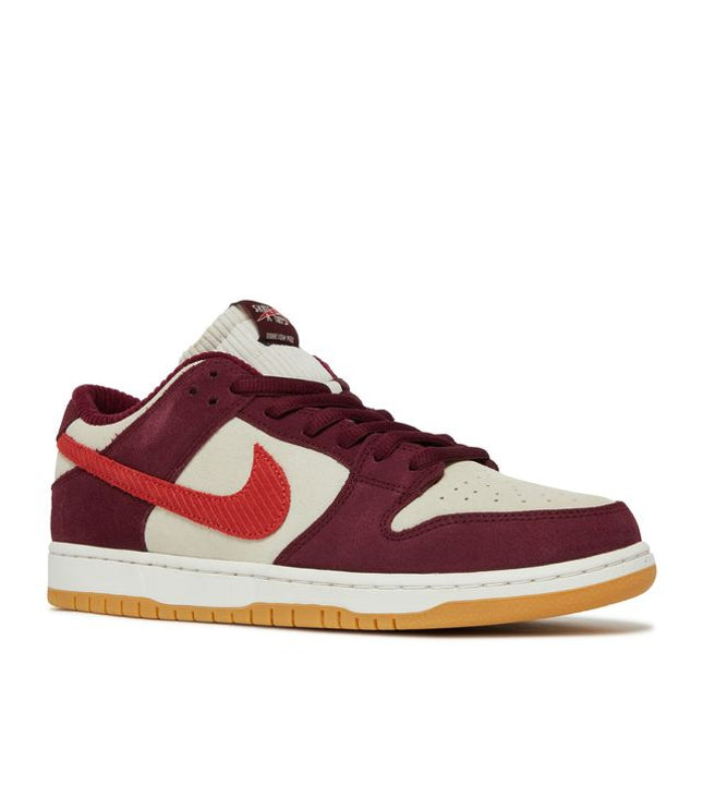 Nike SB Dunk Low Skate Like a Girl