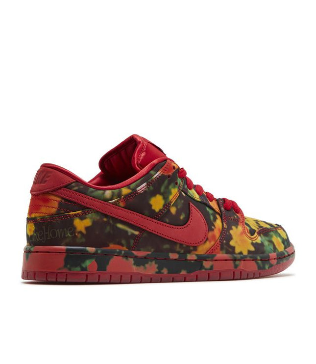 Nike SB Dunk Low The Wizard of Oz Poppy Field