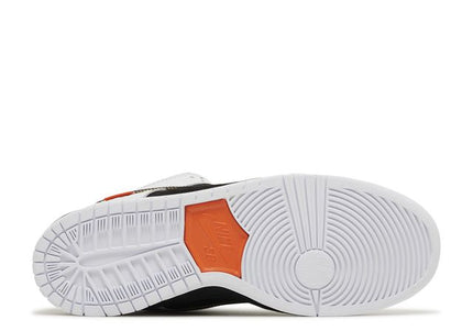 Nike SB Dunk Low Tightbooth
