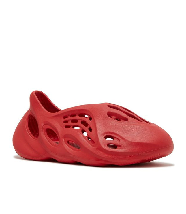 adidas Yeezy Foam RNNR Vermillion